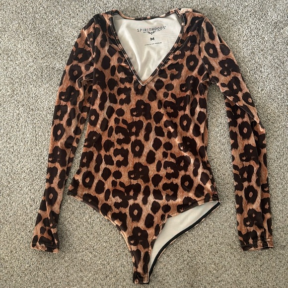 Spirithoods JAGUAR LONG SLEEVE VELVET BODYSUIT | WOMEN'S - Picture 6 of 9